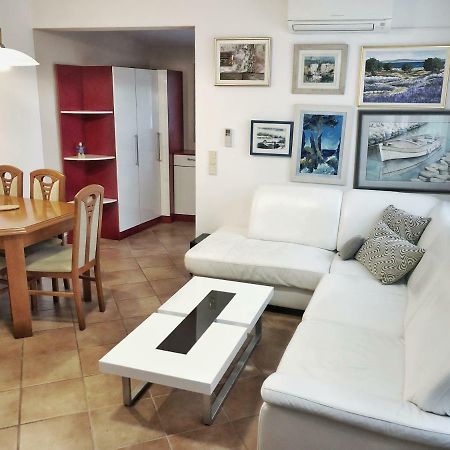 Villa Masha 오미살즈 외부 사진